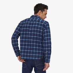 Patagonia Men's Long-Sleeved Lightweight Fjord Flannel Shirt - Grange: New Navy Patagonia Clothing