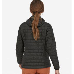 Patagonia - Veste à capuchon Nano Puff® pour femmes - Noir Patagonia Vêtements