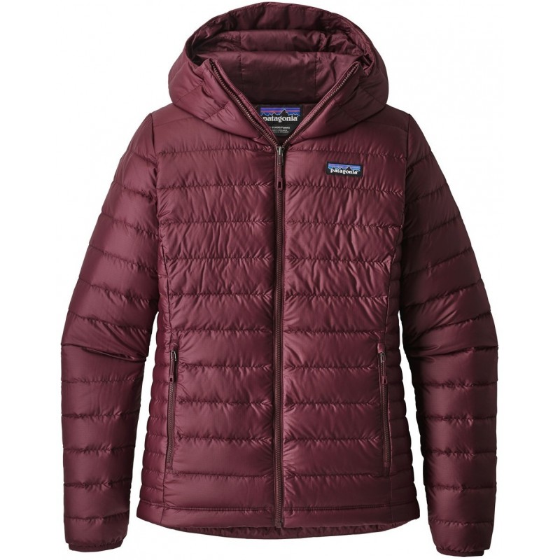 PATAGONIA-Women's DOWN SWEATER HOODY DARK CURRANT Patagonia Manteaux et vestes