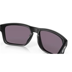 Oakley Holbrook matte black prizm grey