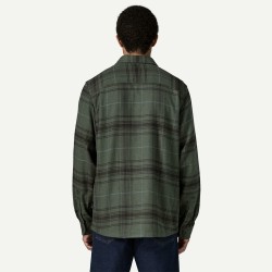 Patagonia M's Fjord Flannel Shirt Dissolve: Treeline Green - Patagonia - sporteque.ca