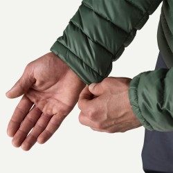 Patagonia M's Down Sweater Hoody Treeline Green - Patagonia - sporteque.ca